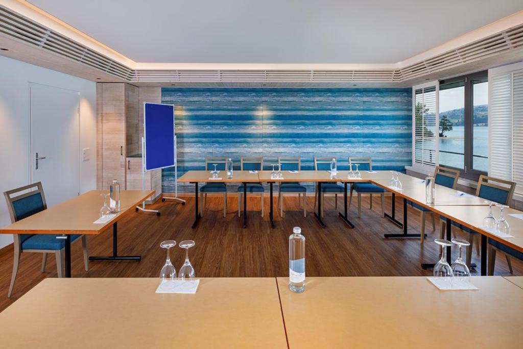 Seehotel Delphin Meisterschwanden Exteriör bild