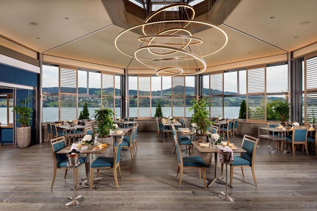 Seehotel Delphin Meisterschwanden Exteriör bild